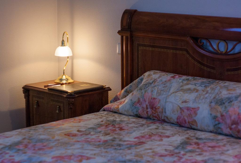 Astoria Hotel Dnipro Luaran gambar