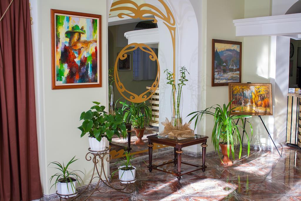 Astoria Hotel Dnipro Luaran gambar